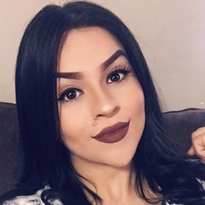 Meet your Posher, Rocio